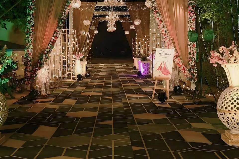 Entrance decor