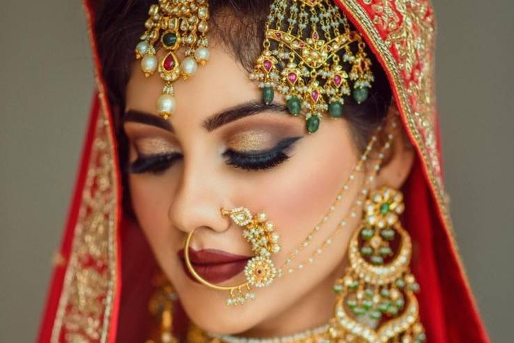 Bridal makeup