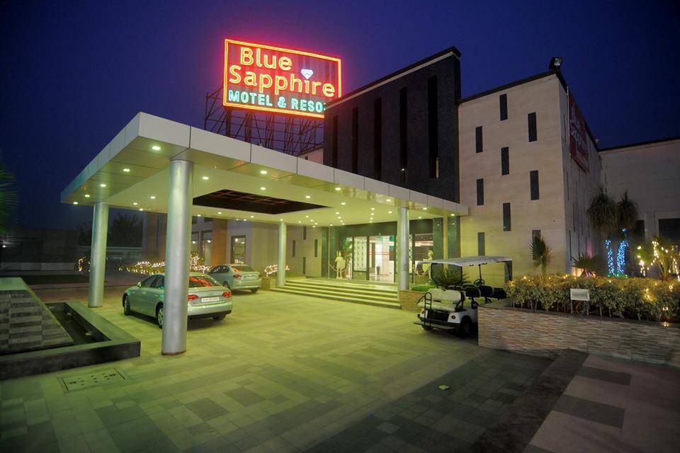 Blue Sapphire Motel and Resort