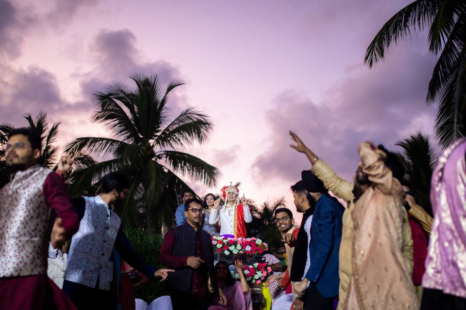 Groom