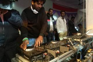 DJ Harish, Baradwar