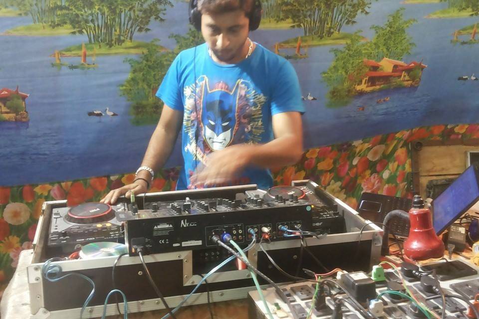 DJ Sheth