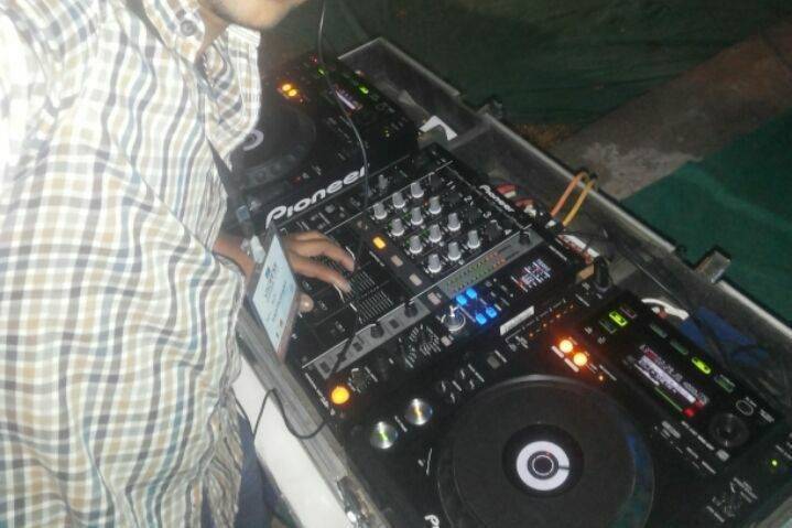 DJ Sheth