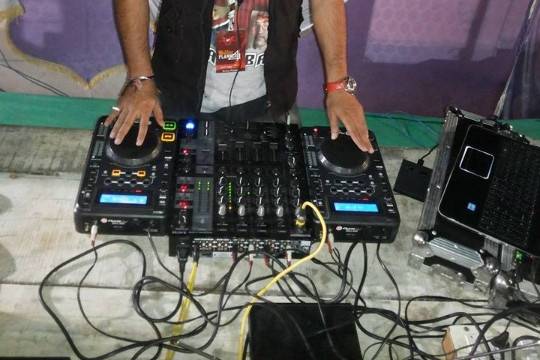 DJ Sheth