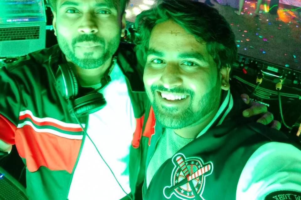 DJ Harish, Baradwar