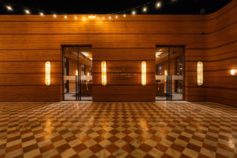Entrance decor