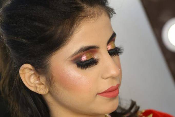 Makeover By N Komal Makeup Artist Punjabi Bagh 