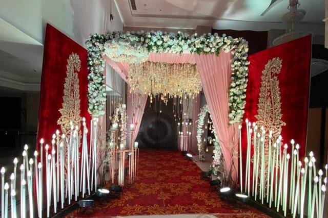 Entrance decor