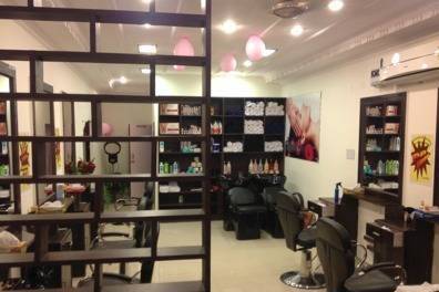 Highlights Hair and Beauty Salon - Makeup Salon - Patel Nagar - Rajinder  Nagar 