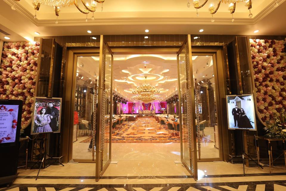 Entrance decor