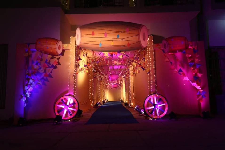 Entrance decor