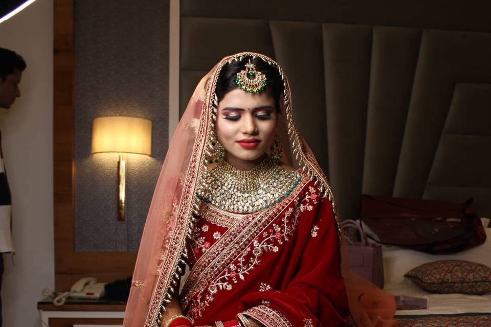 Bridal makeup