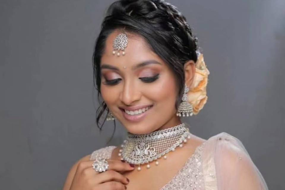 Shilpa Bhosale Makeup Artist