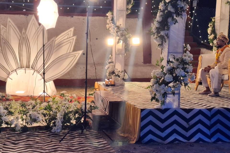 Decoration
