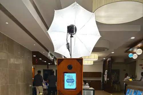 Premium Retro Booth