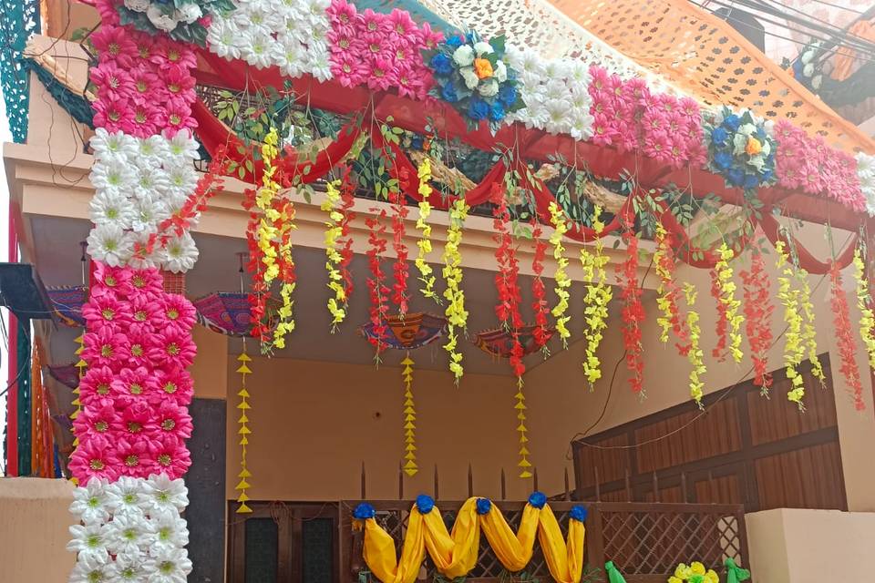 Entrance decor