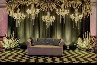 Hotel Merakee & Banquet