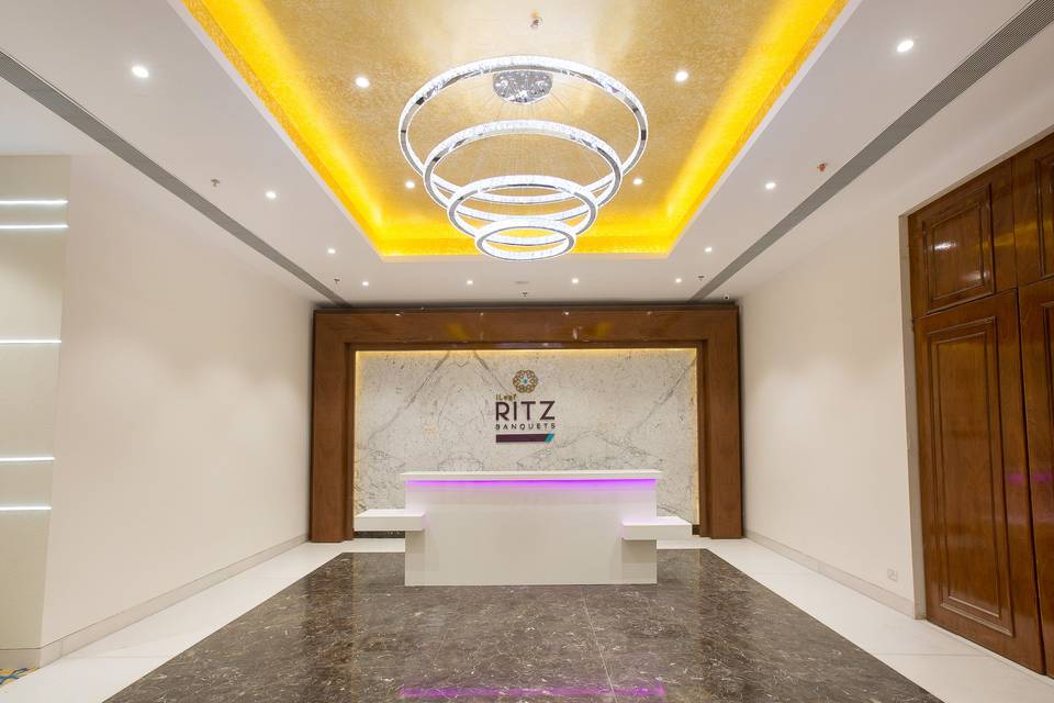 ILeaf Ritz Banquets Entrance