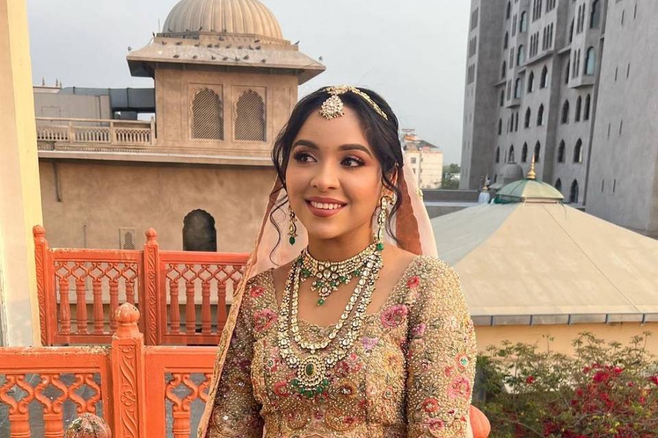 Royal Bridal Look