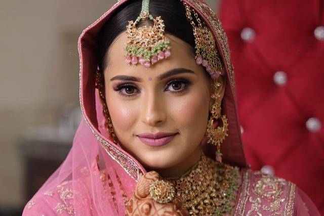 Arshiya Makeovers