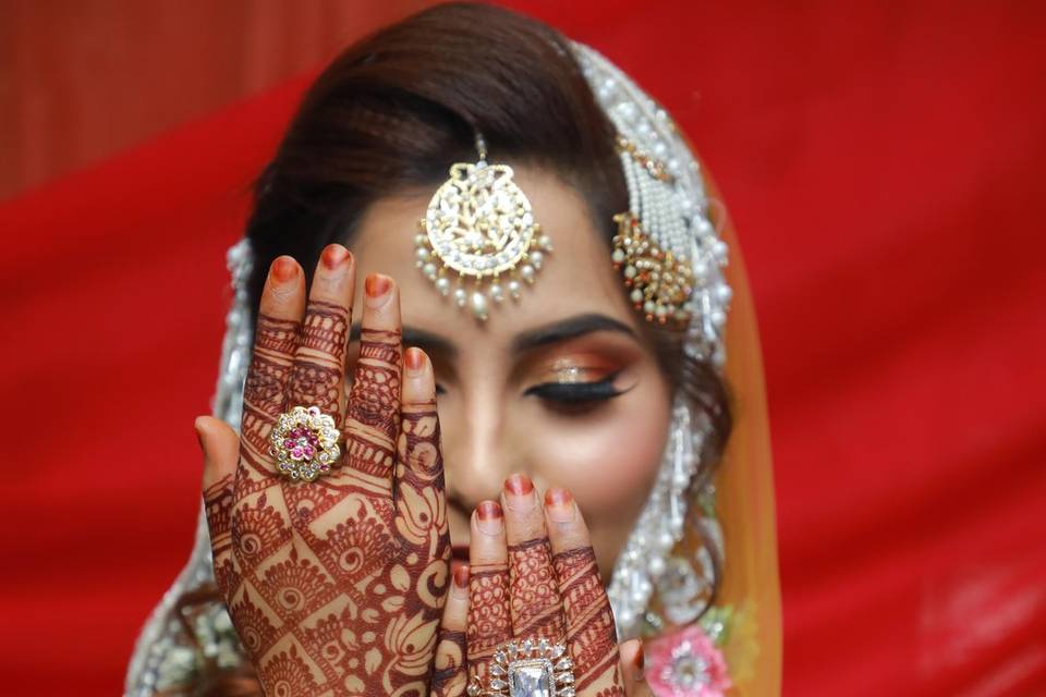 Bridal makeup