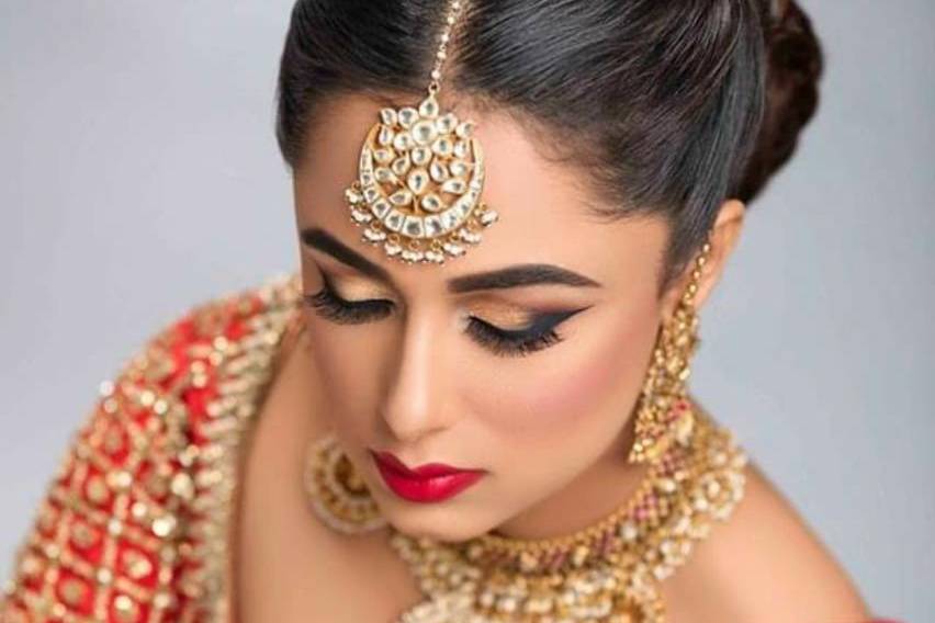 Bridal makeup