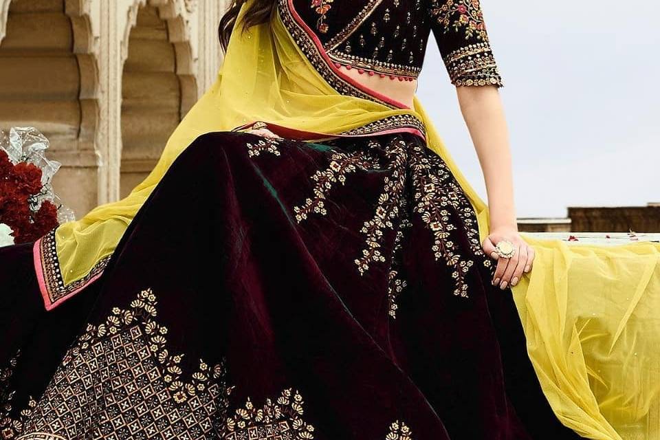 bridal lehenga laxmi style lehenga 6 15 433684 167152460939365