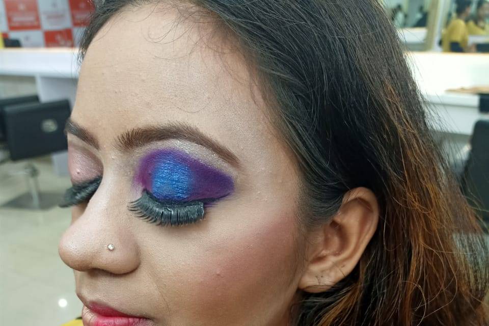 Party makeup