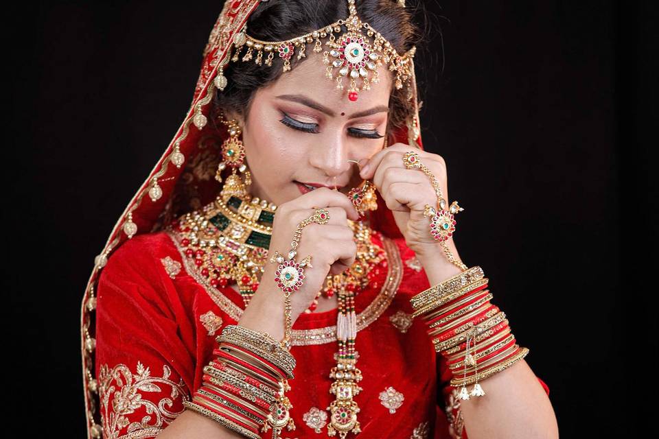 Bridal makeup