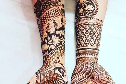 Designer mehndi