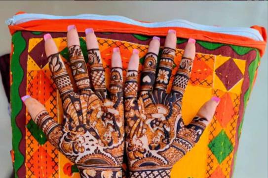 Mehndi Decor