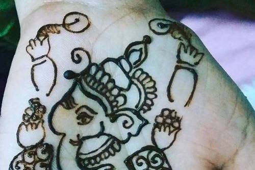 Ganesha with mehndi | Palm mehndi design, Mehndi designs, Mehndi designs  book