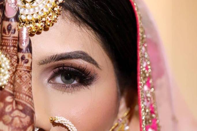 Bridal makeup