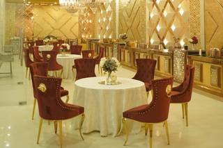 The Colors, Banquet Hall
