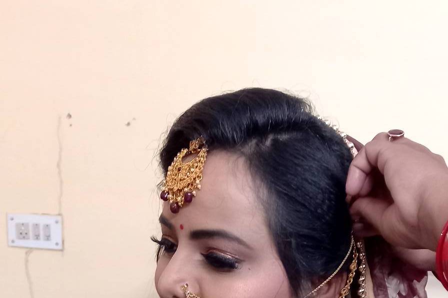 Bridal makeup