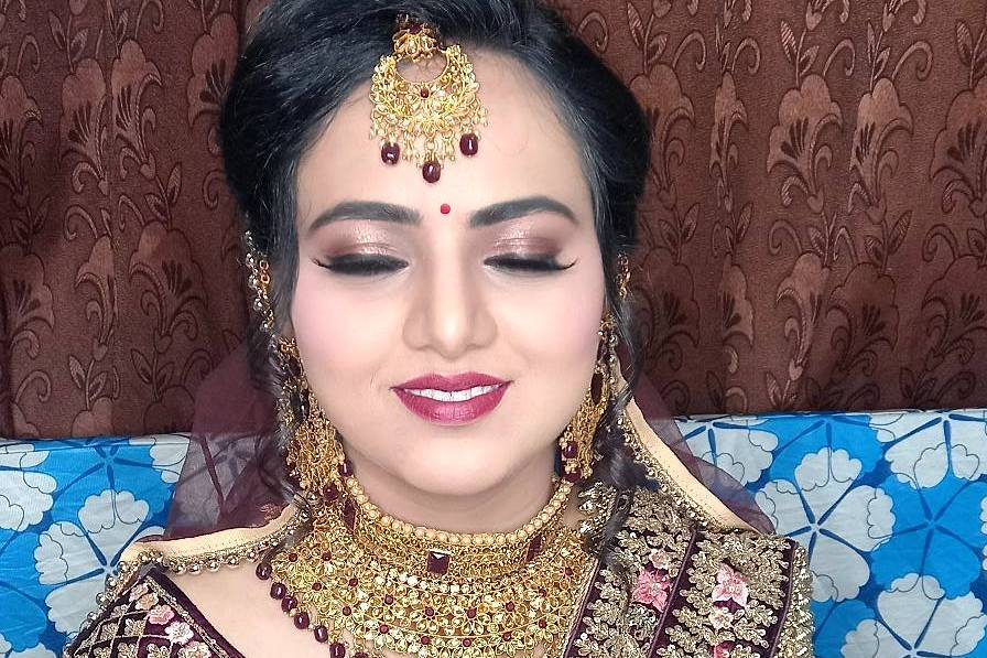 Bridal makeup