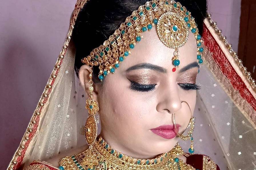 Bridal makeup