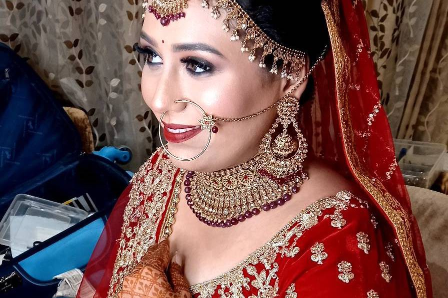 Bridal makeup