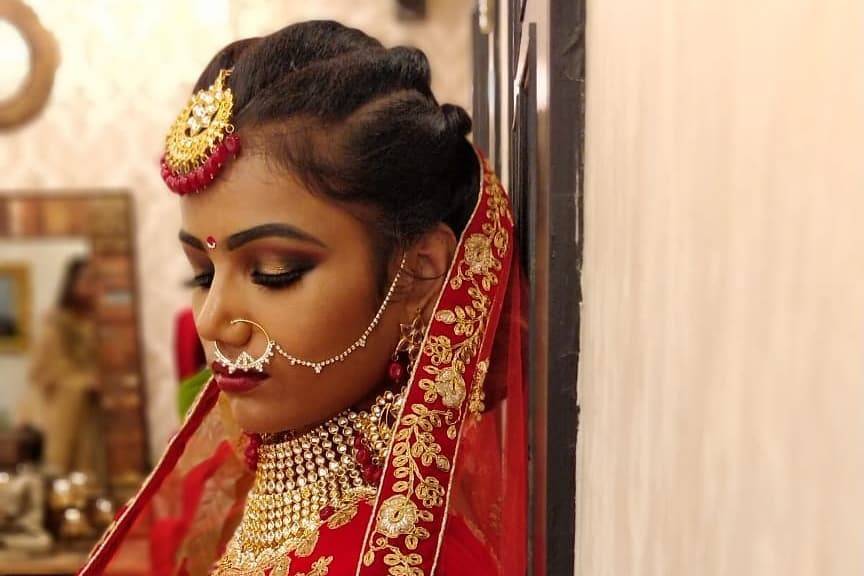 How is Bridal Makeup Different from Regular Makeup