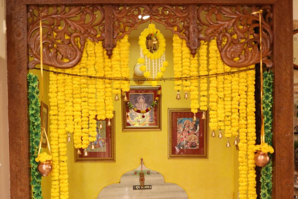 Temple decor