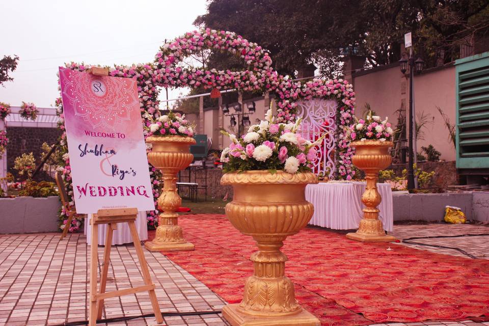 Dreamy wedding decor