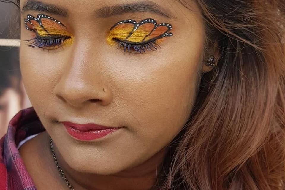 Party makeup