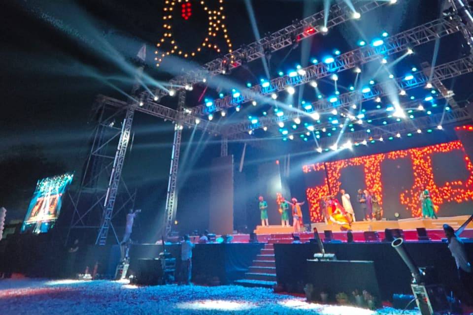 Stage lighting