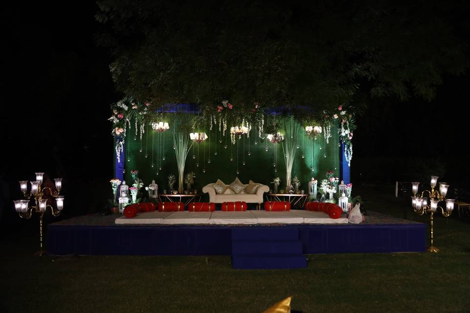 Stage decor