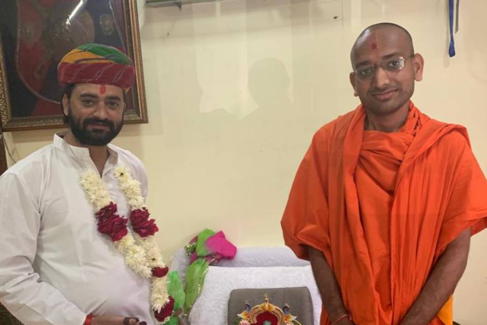 Pavan Kumar Joshi with Swamiji