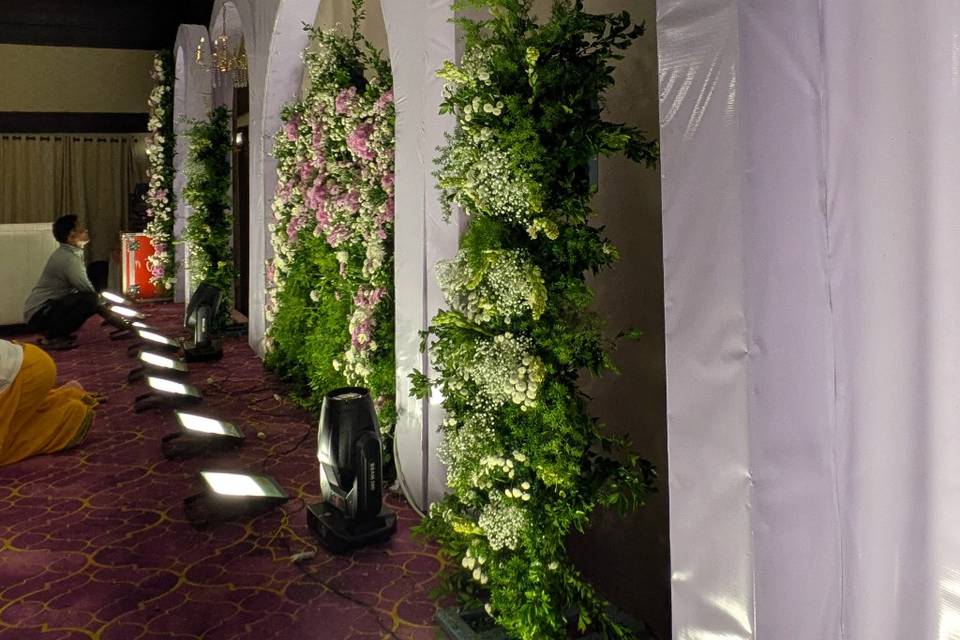 Entrance decor