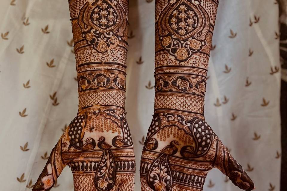 Bridal mehndi design