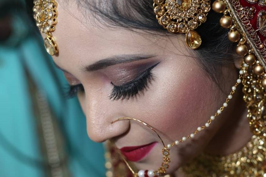 Bridal makeup