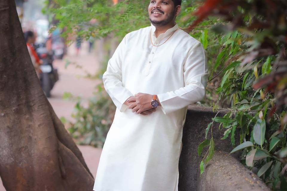 Groom