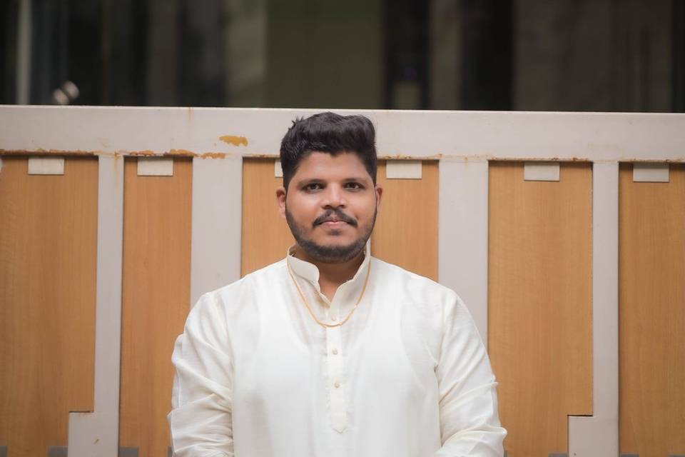 Groom
